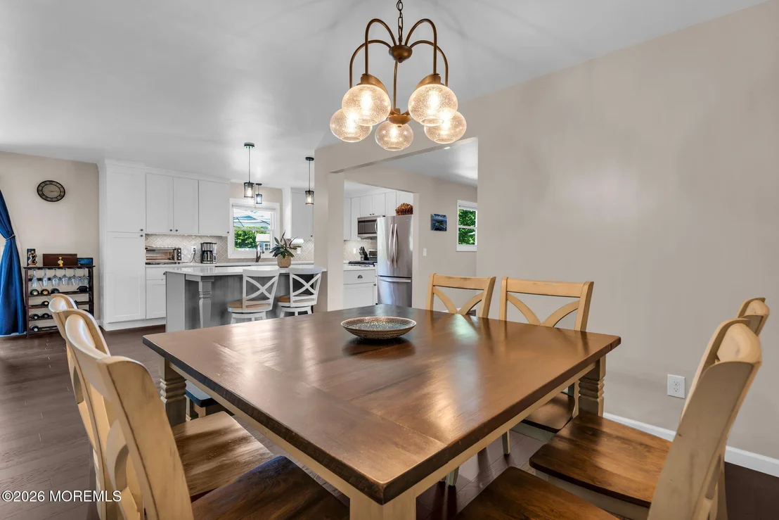 Photo of 1126 Overlook Drive