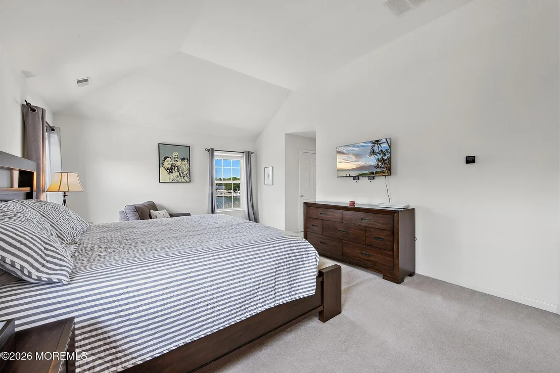 Photo of 40 Overlook Drive