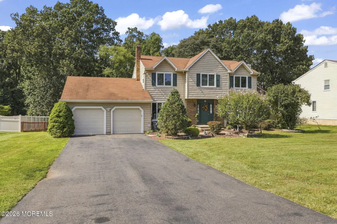 Photo of 6 Grant Road