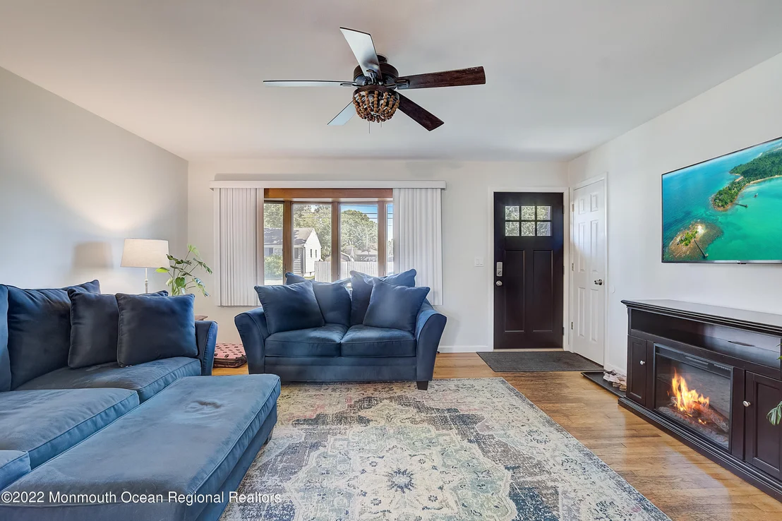 Photo of 202 Lorraine Place