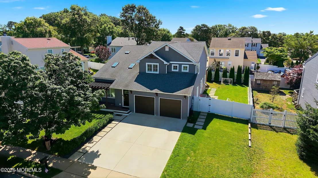 Photo of 954 Quincy Drive