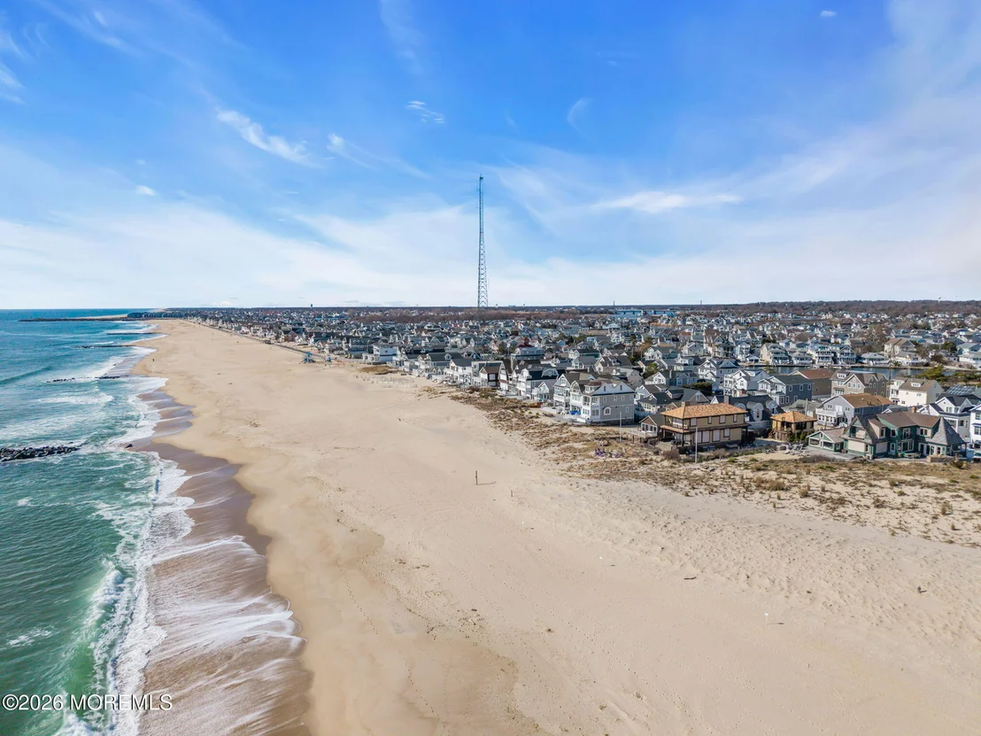 Photo of 55 Beachfront