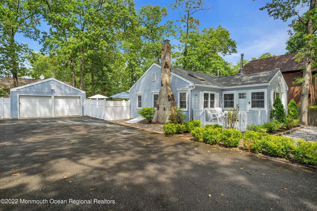 Photo of 380 Shawnee Drive