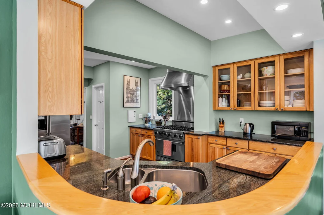 Photo of 531 Locust Point Road
