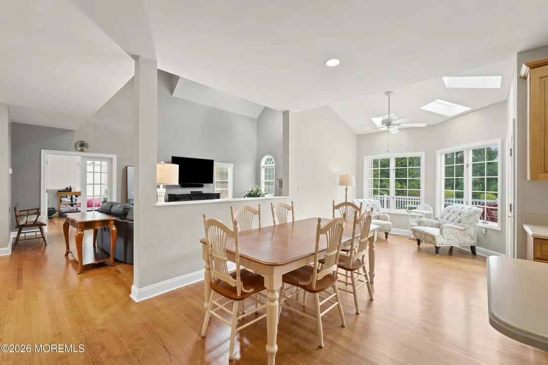Photo of 335 Ticetown Road