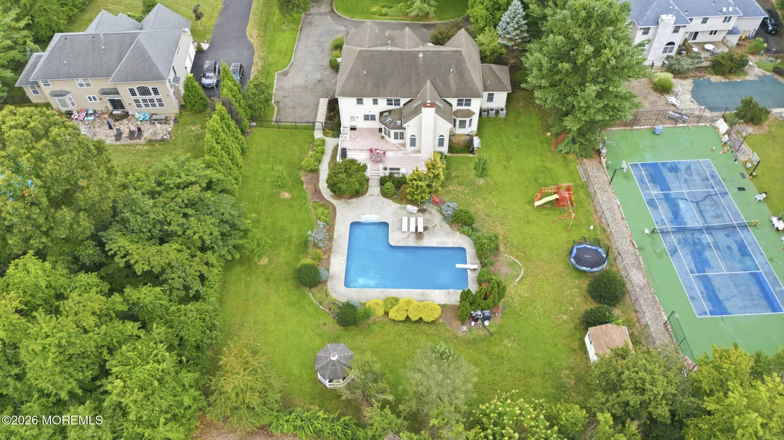 Photo of 335 Ticetown Road