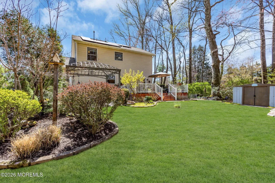 Photo of 90 Bear Brook Road