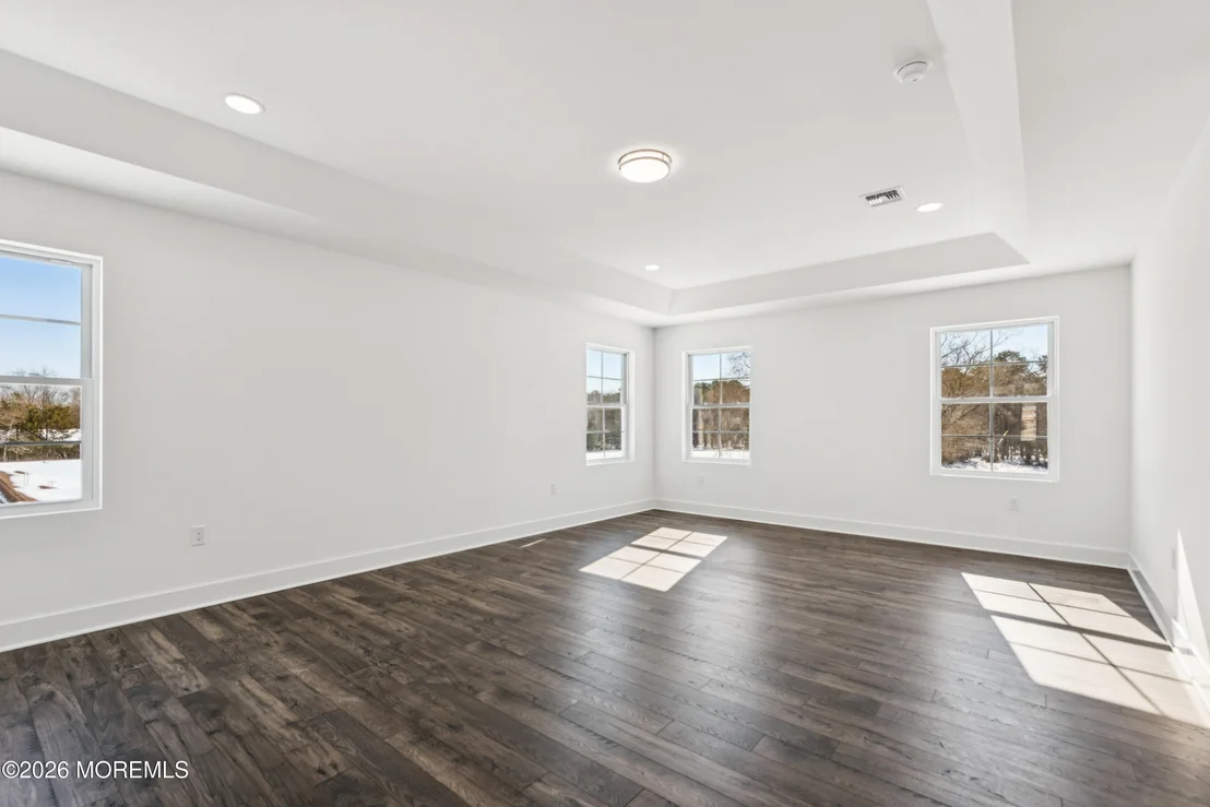 Photo of 140 Locust Avenue