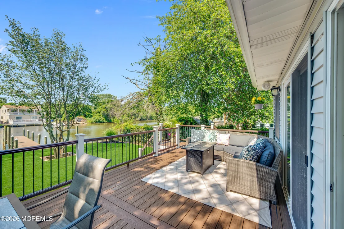 Photo of 741 Manor Drive