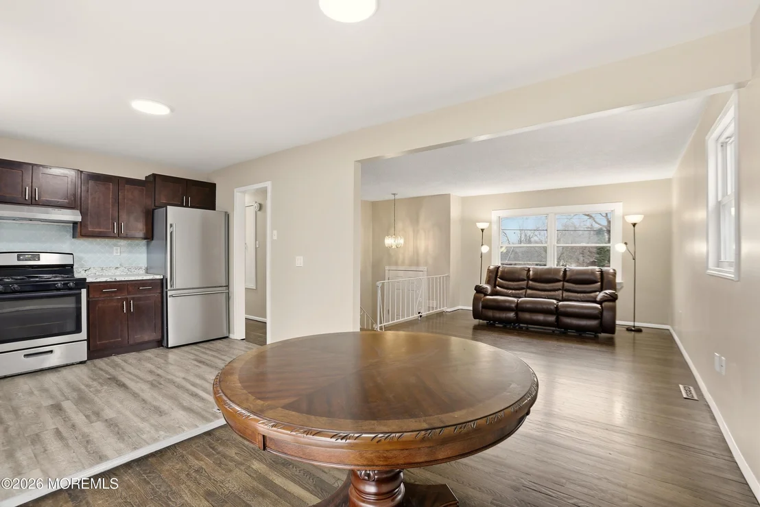 Photo of 108 Lake Deerbrook Drive