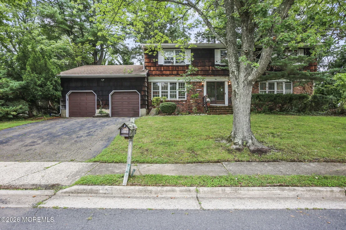 Photo of 5 Spencer Circle