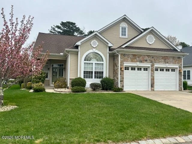 Photo of 21 Rumson Court