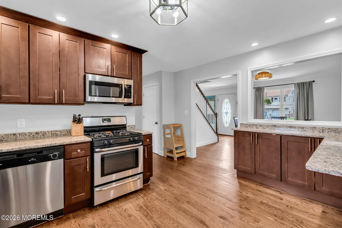 Photo of 305 Hudson Drive
