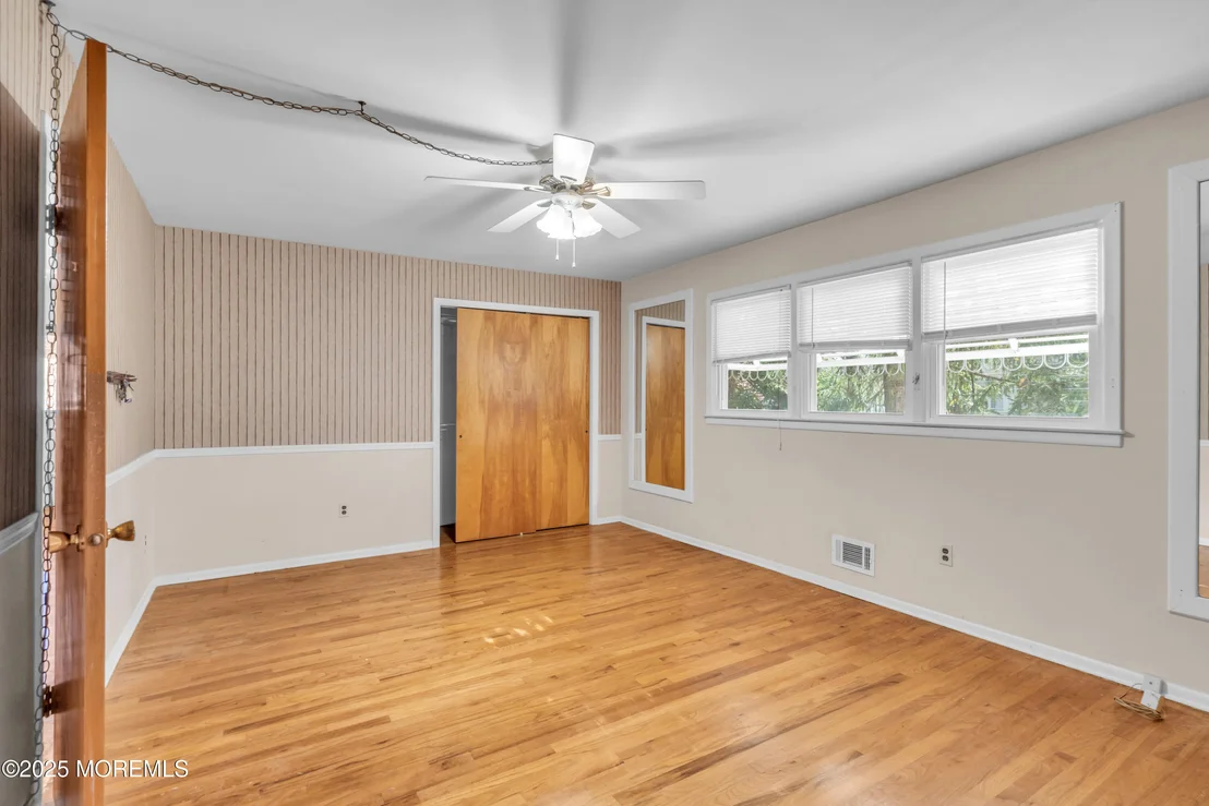 Photo of 32 Camelot Drive