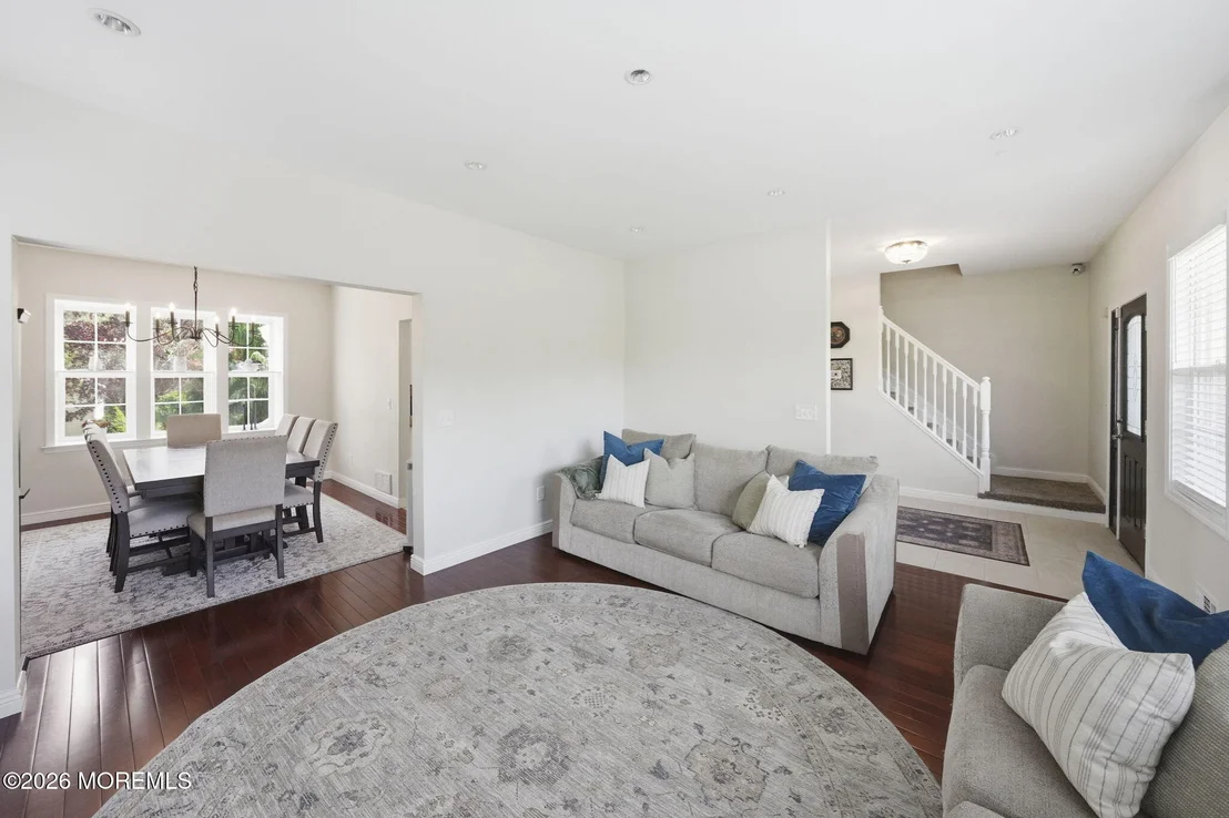 Photo of 295 Frank Applegate Road