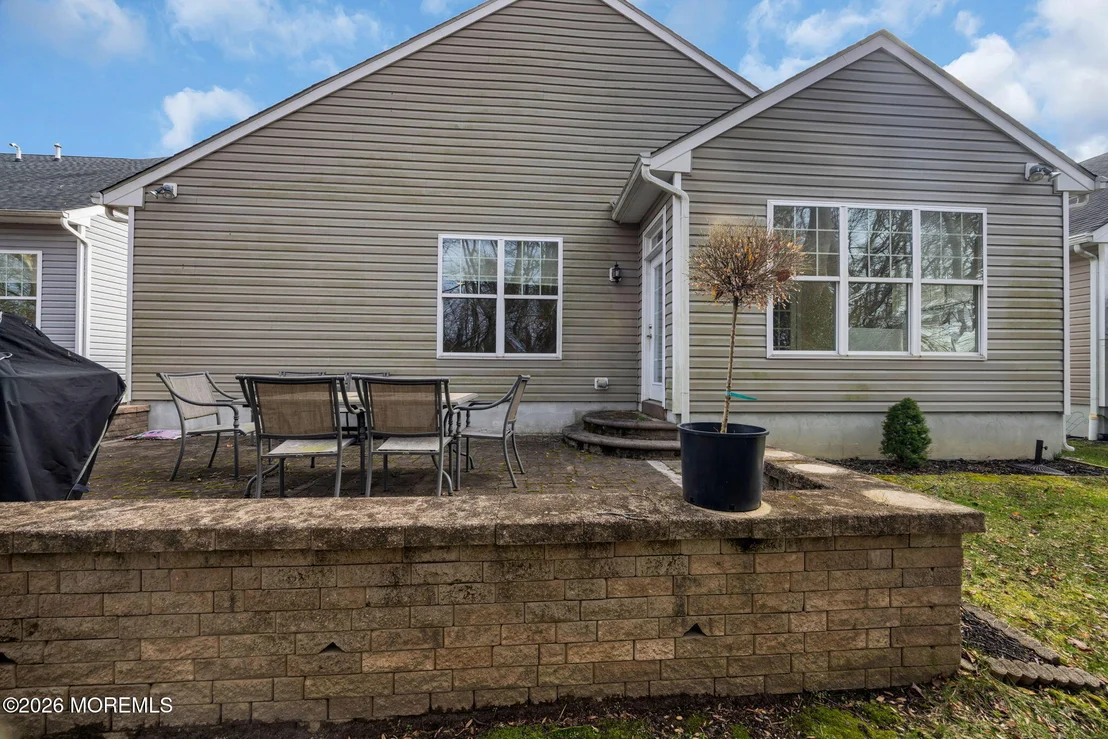 Photo of 37 Kingston Drive