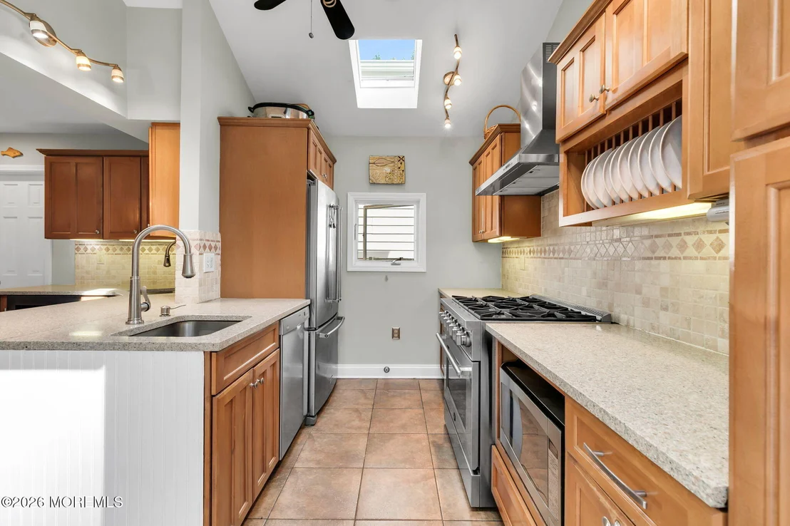 Photo of 46 Oaklawn Road