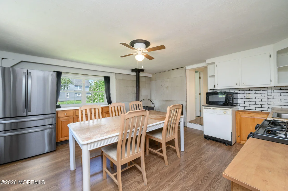 Photo of 93 N Maple Avenue