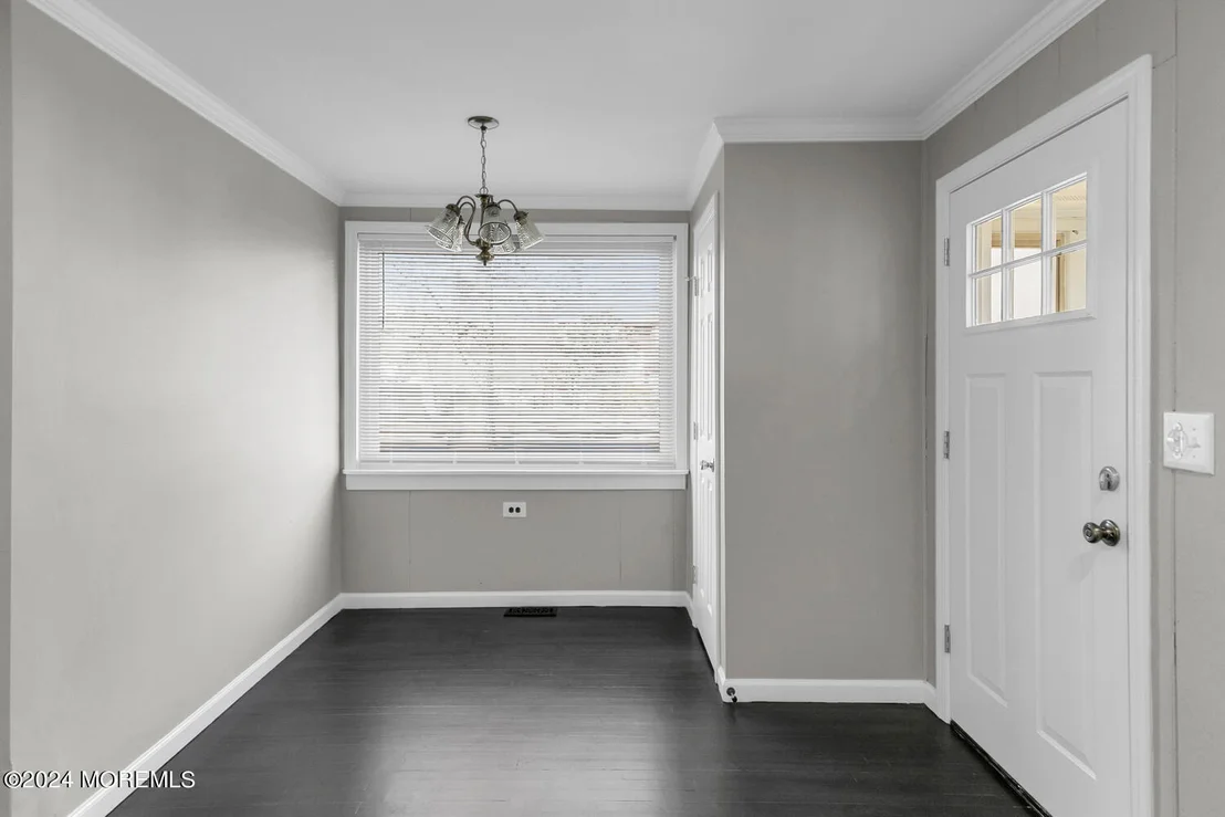 Photo of 717 Harmony Road