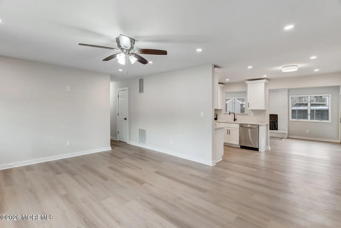 Photo of 56 Georgetown Boulevard
