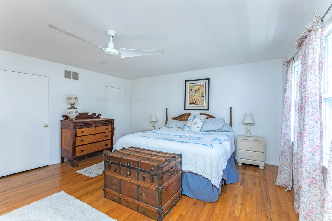 Photo of 435 Bella Vista Road