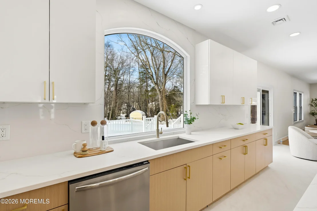 Photo of 20 Overlook Drive