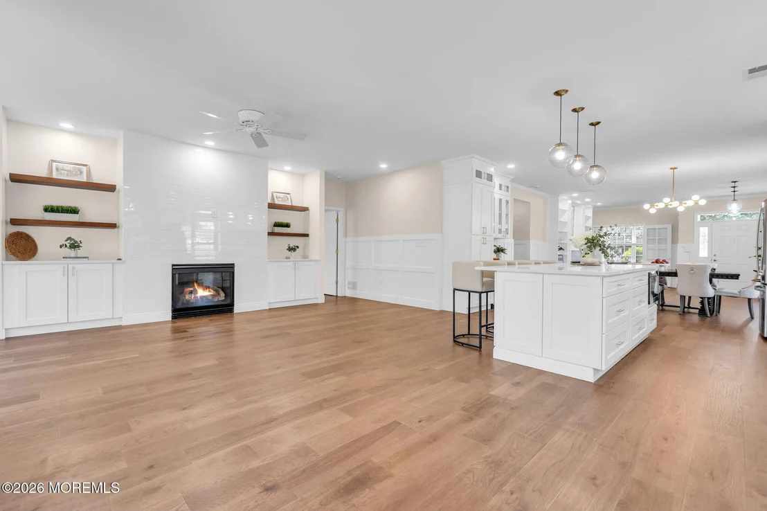 Photo of 83 Huntington Drive