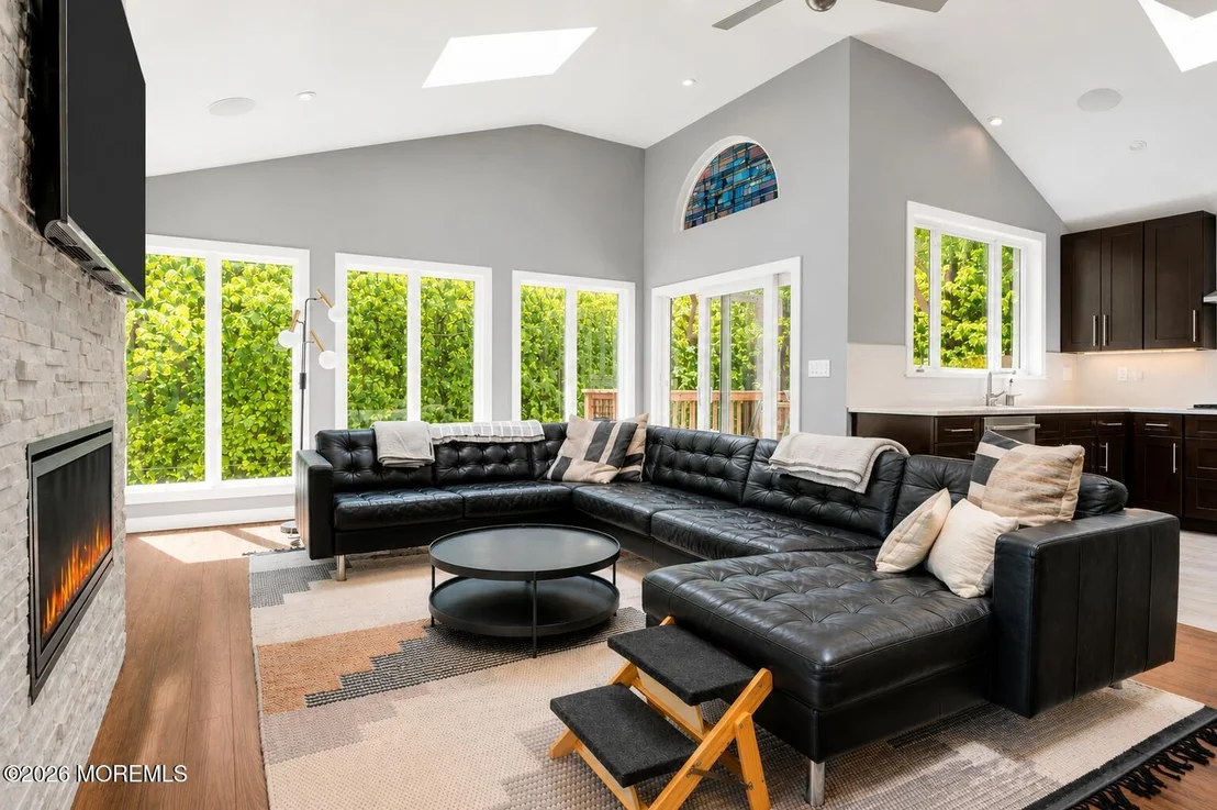 Photo of 43 Nautilus Drive