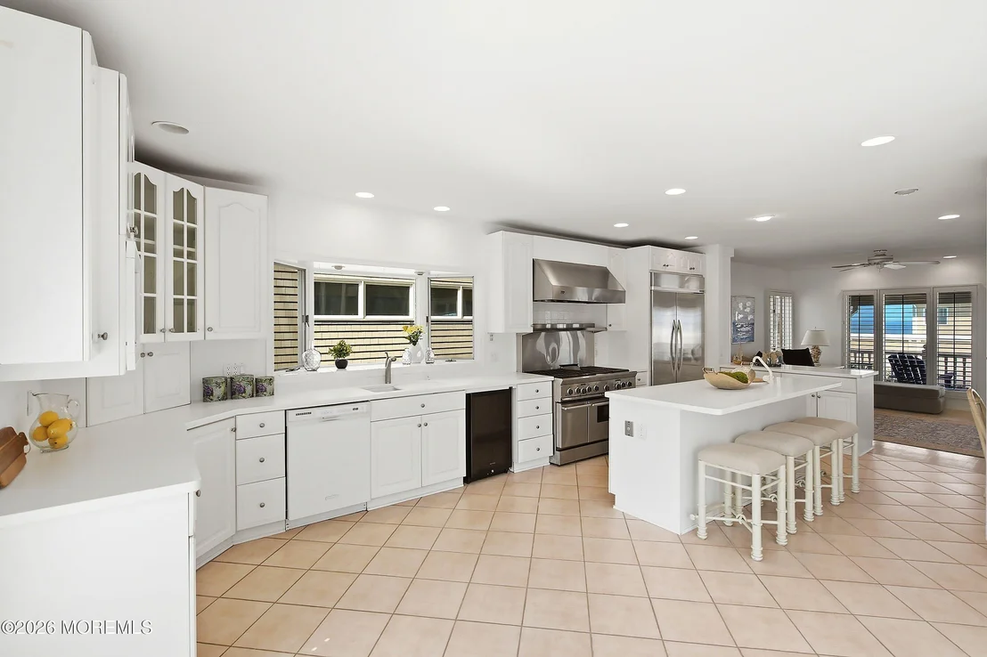 Photo of 2007 Ocean Avenue N