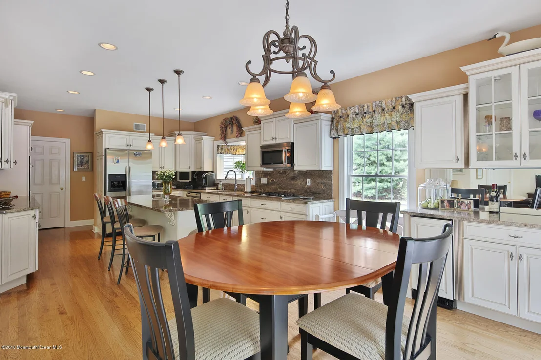 Photo of 1409 Crabapple Drive