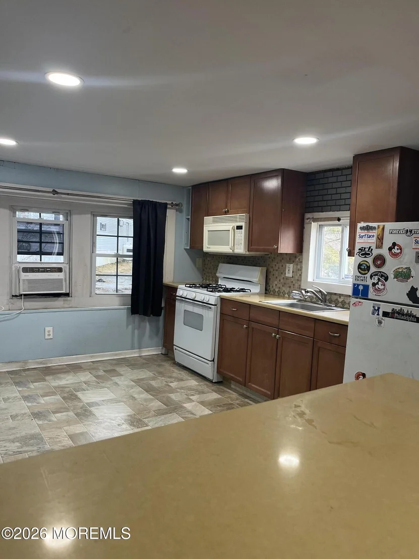 Photo of Unit 21 at 3050 State 138