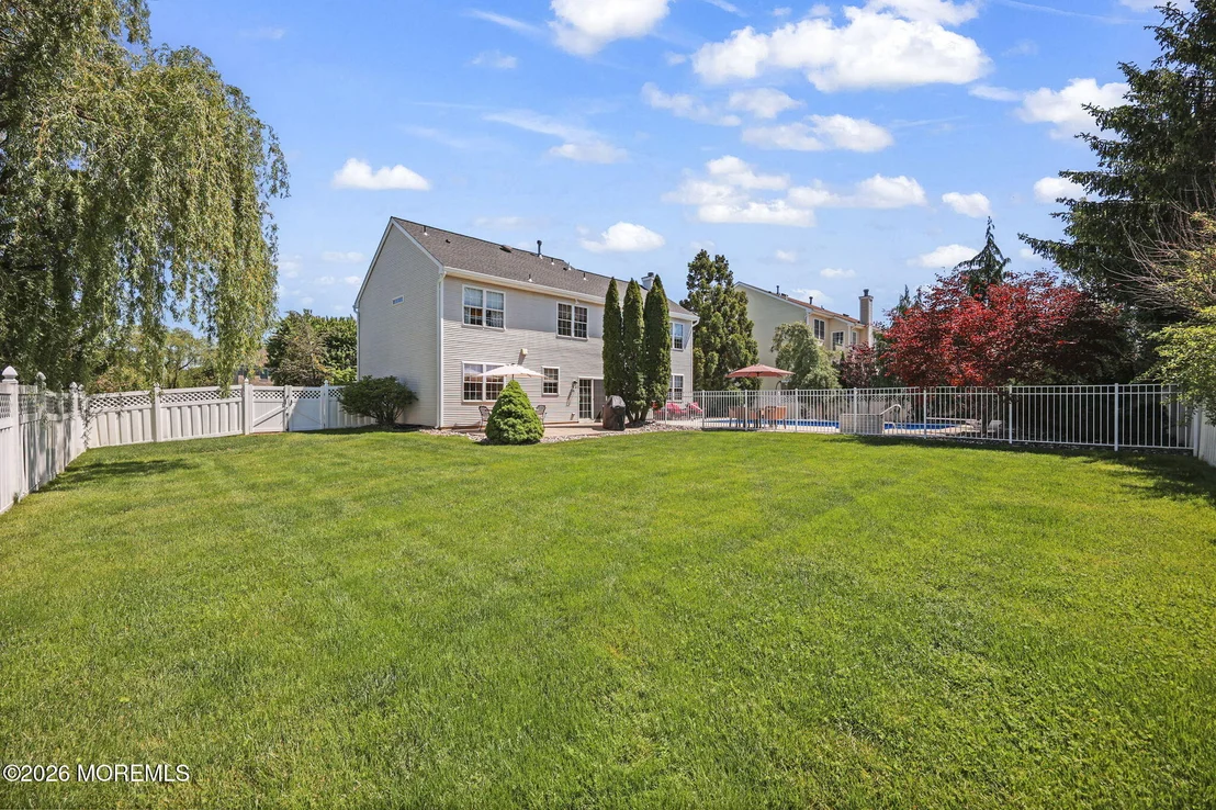 Photo of 389 Fordham Place