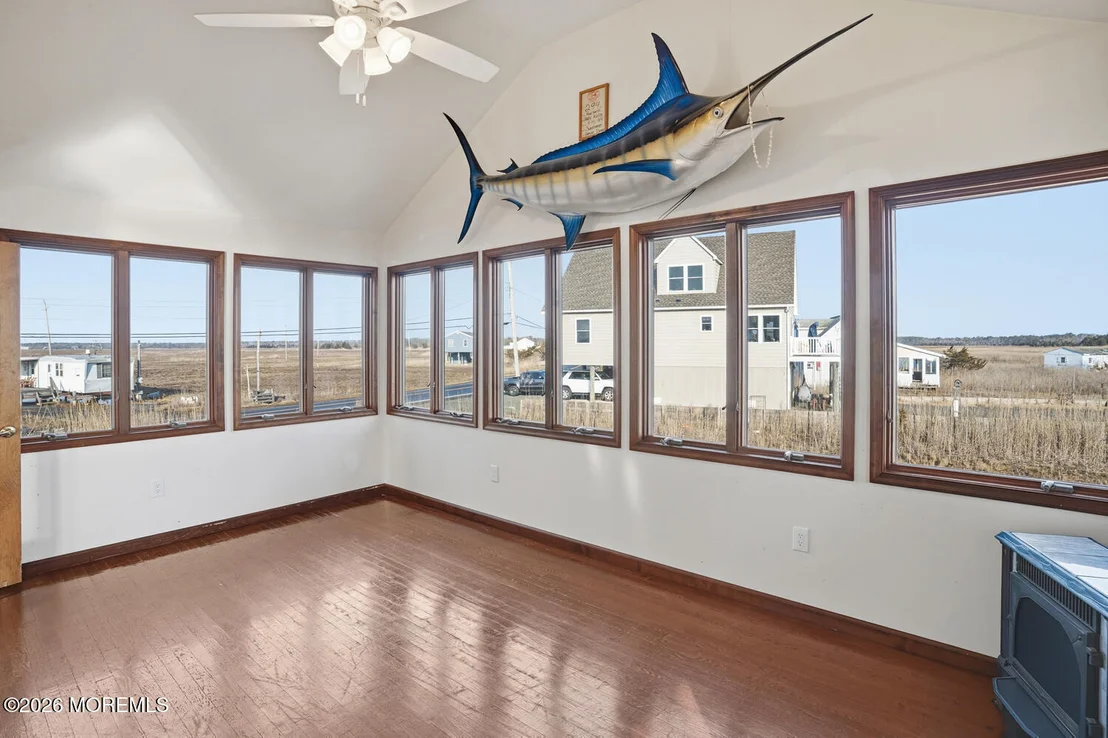 Photo of 322 Dock Road