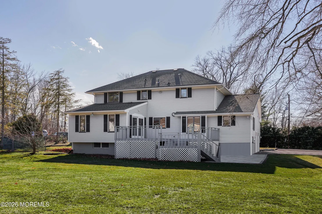 Photo of 463 Cottrell Road