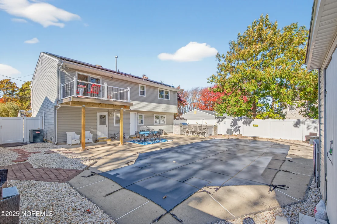Photo of 35 Heather Road