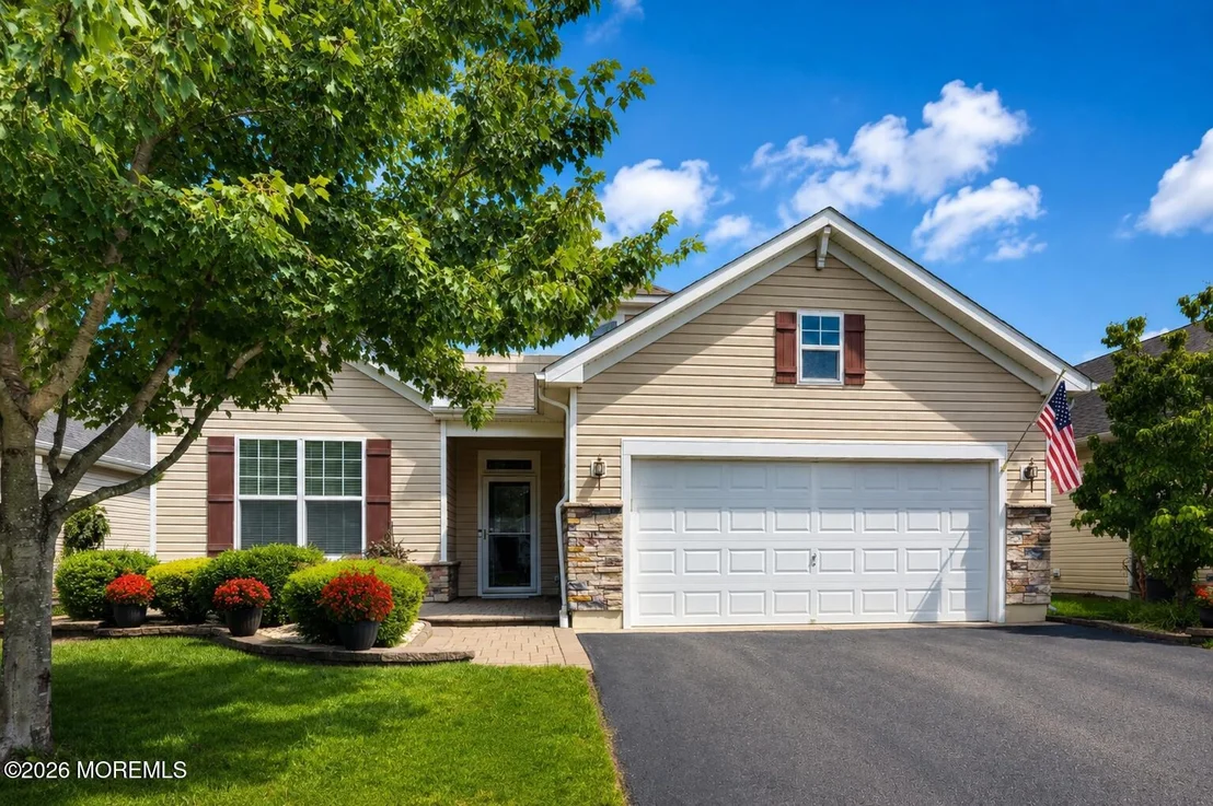 Photo of 70 Kingston Drive