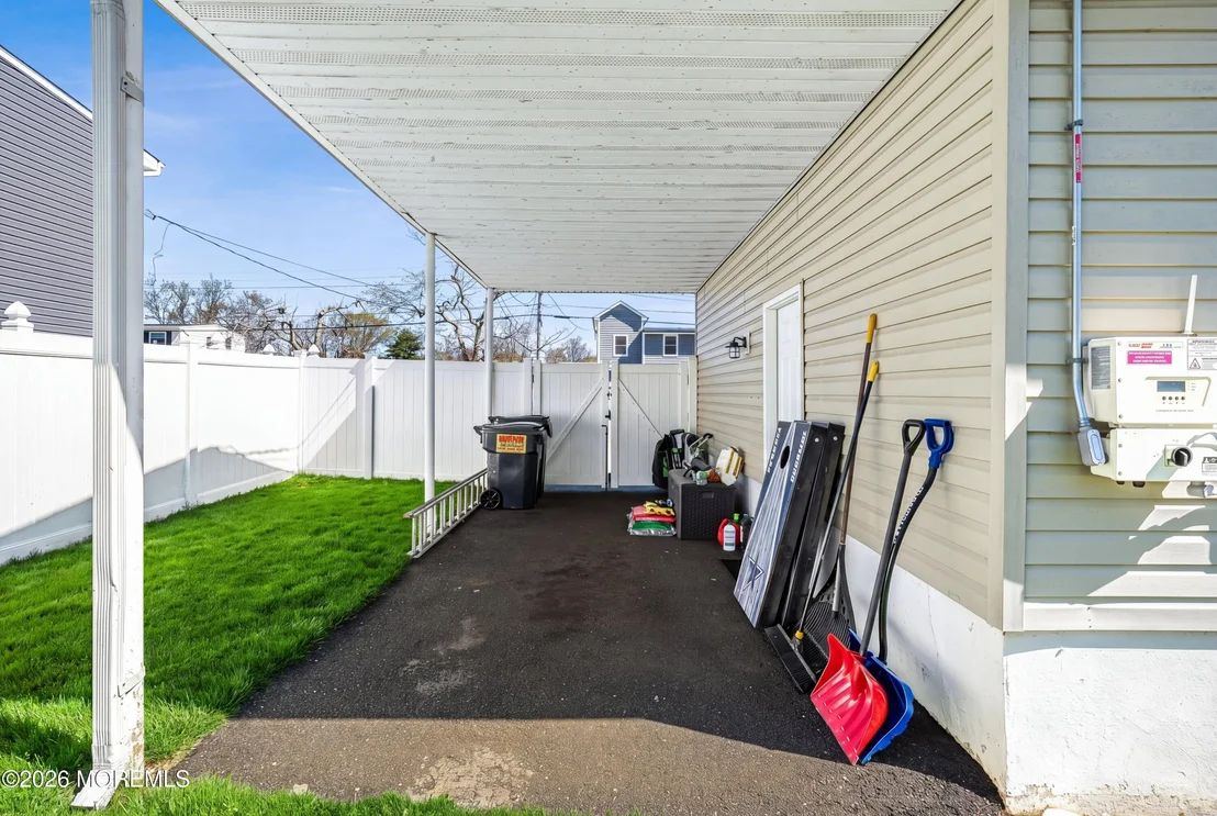 Photo of 27 Lafayette Drive