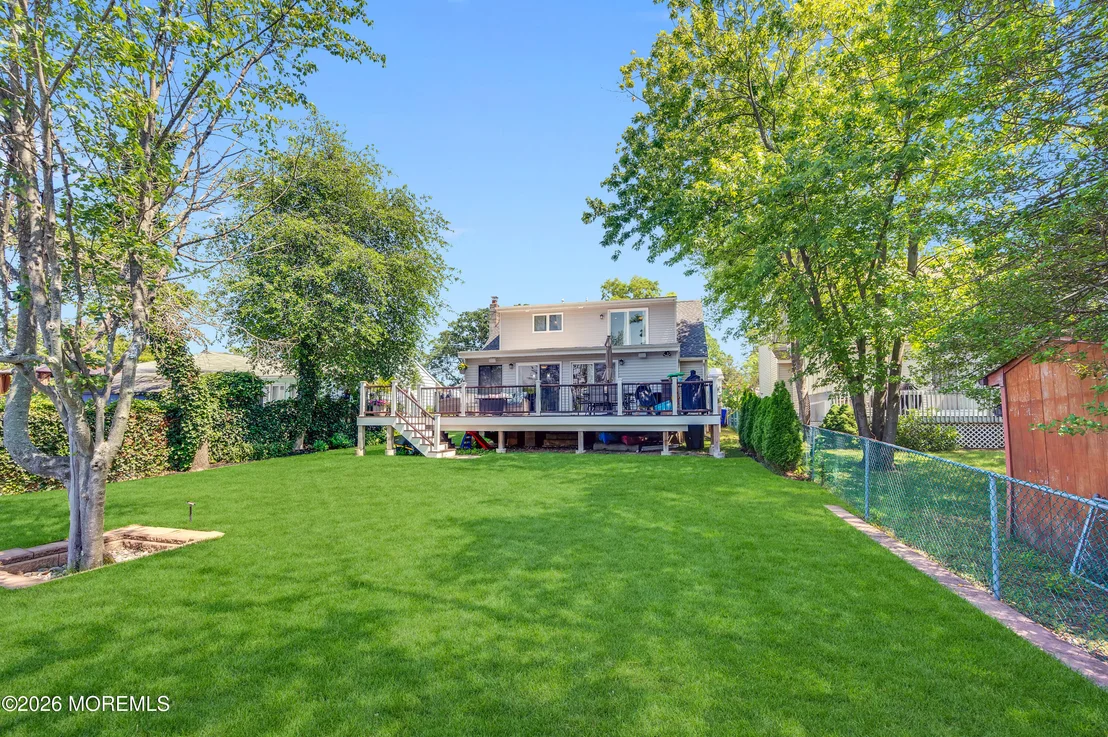 Photo of 741 Manor Drive