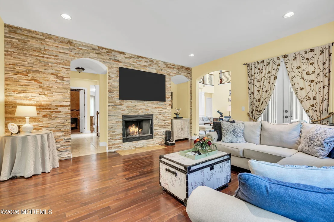 Photo of 347 Millstone Road