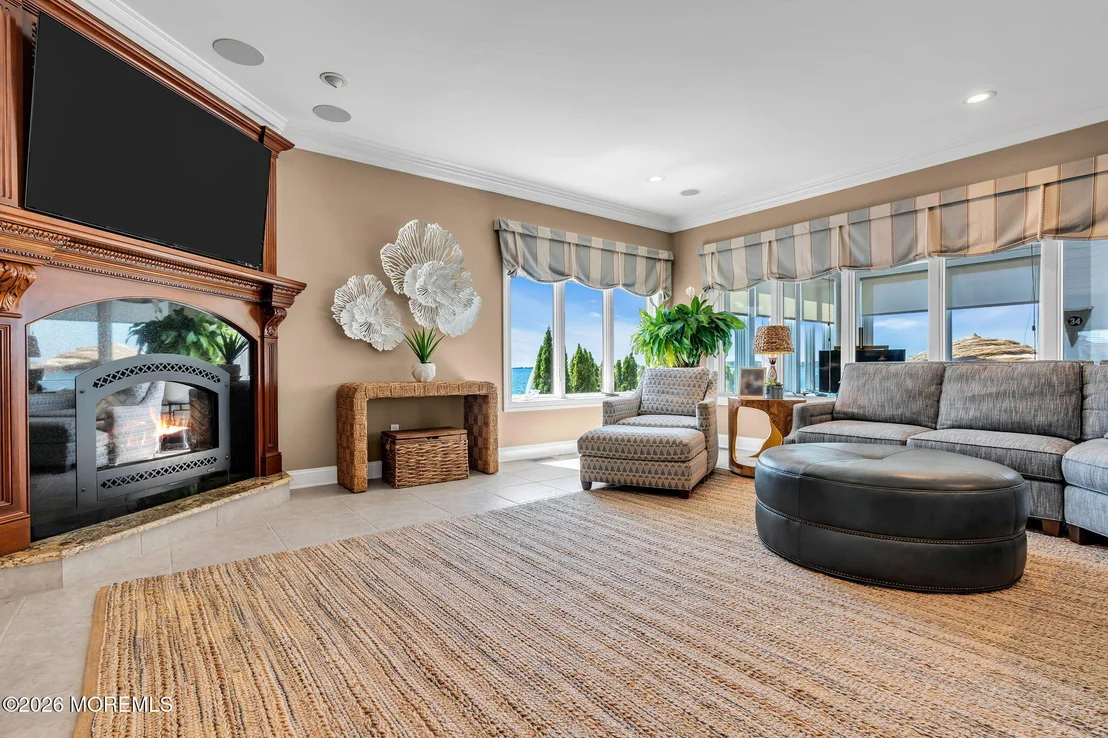 Photo of 531 Bayview Drive