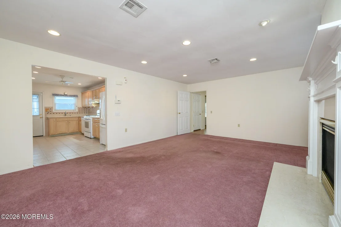 Photo of 27 Bahamia Drive