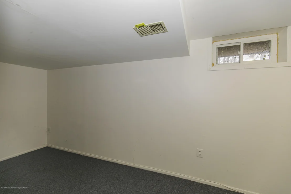 Photo of 58 Oak Knoll Drive