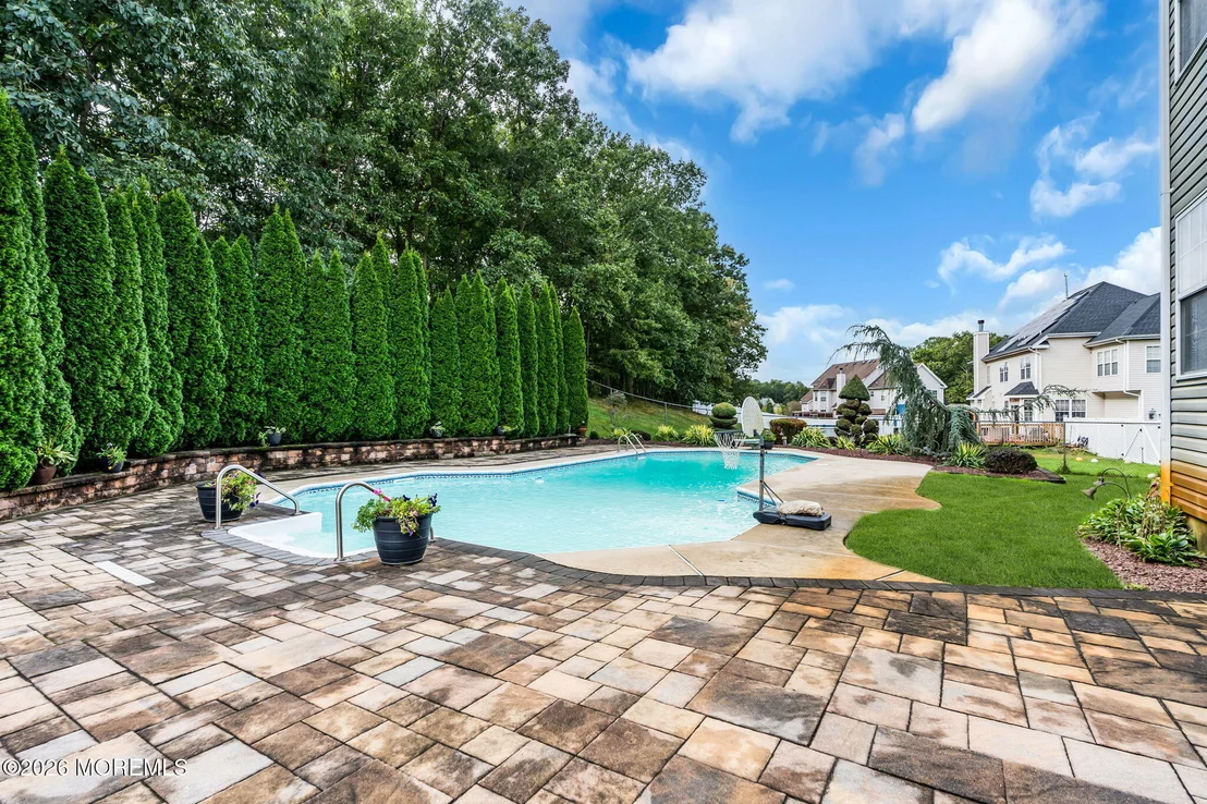 Photo of 15 Greenwich Drive