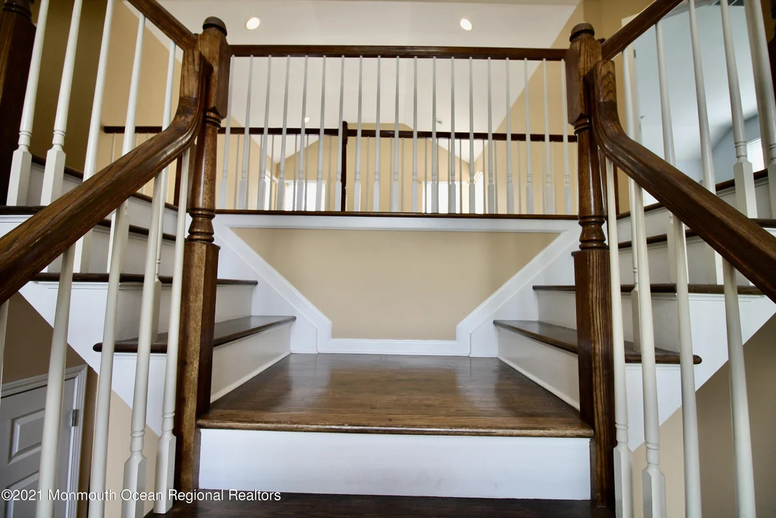 Photo of 20 Cedarview Avenue