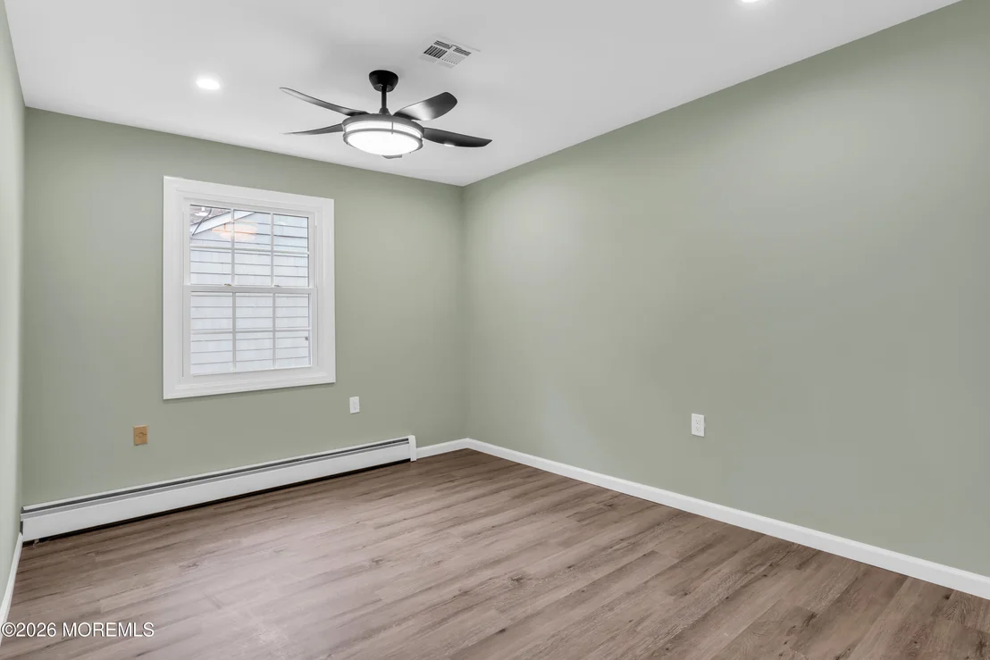 Photo of 134 Pulaski Boulevard
