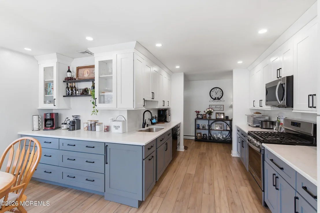 Photo of 745 Oak Glen Road