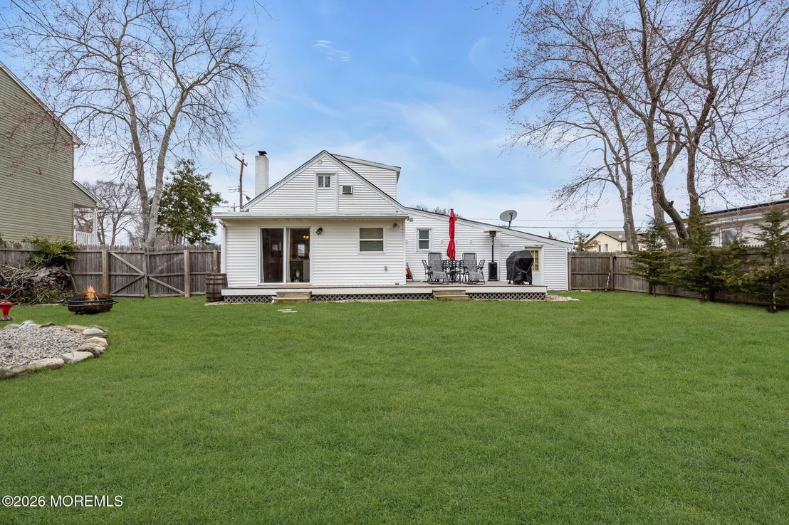 Photo of 82 Clearwater Drive