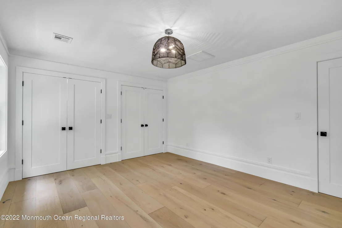 Photo of 376 Orenda Circle