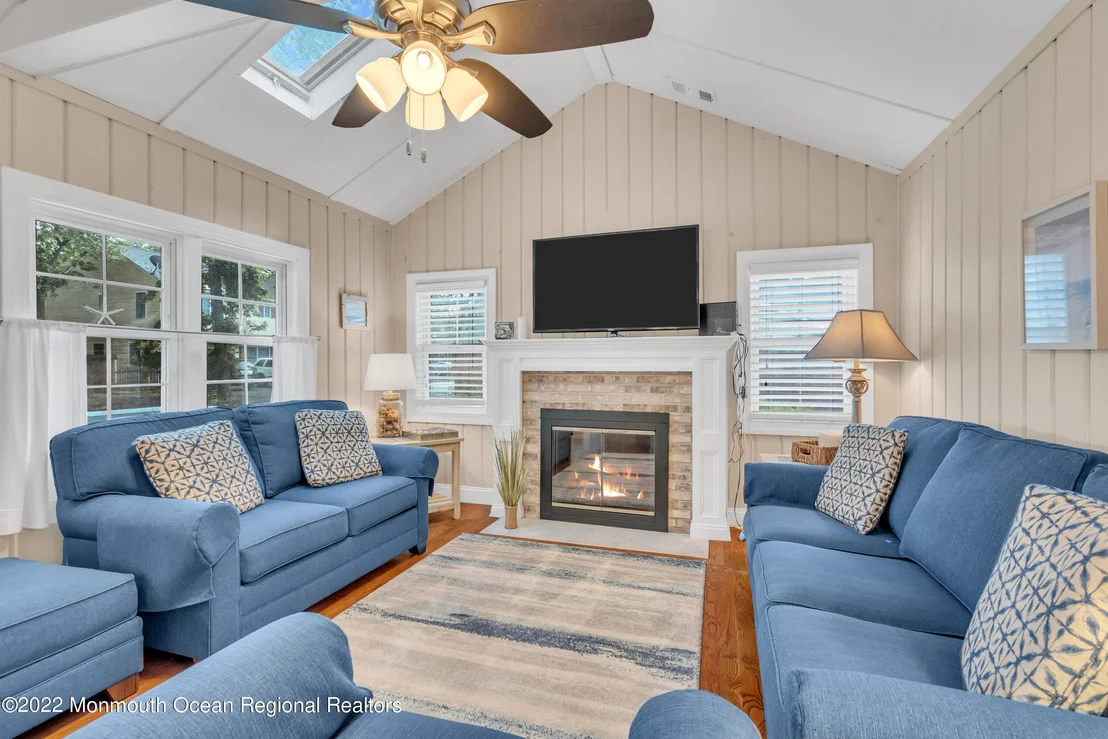 Photo of 380 Shawnee Drive