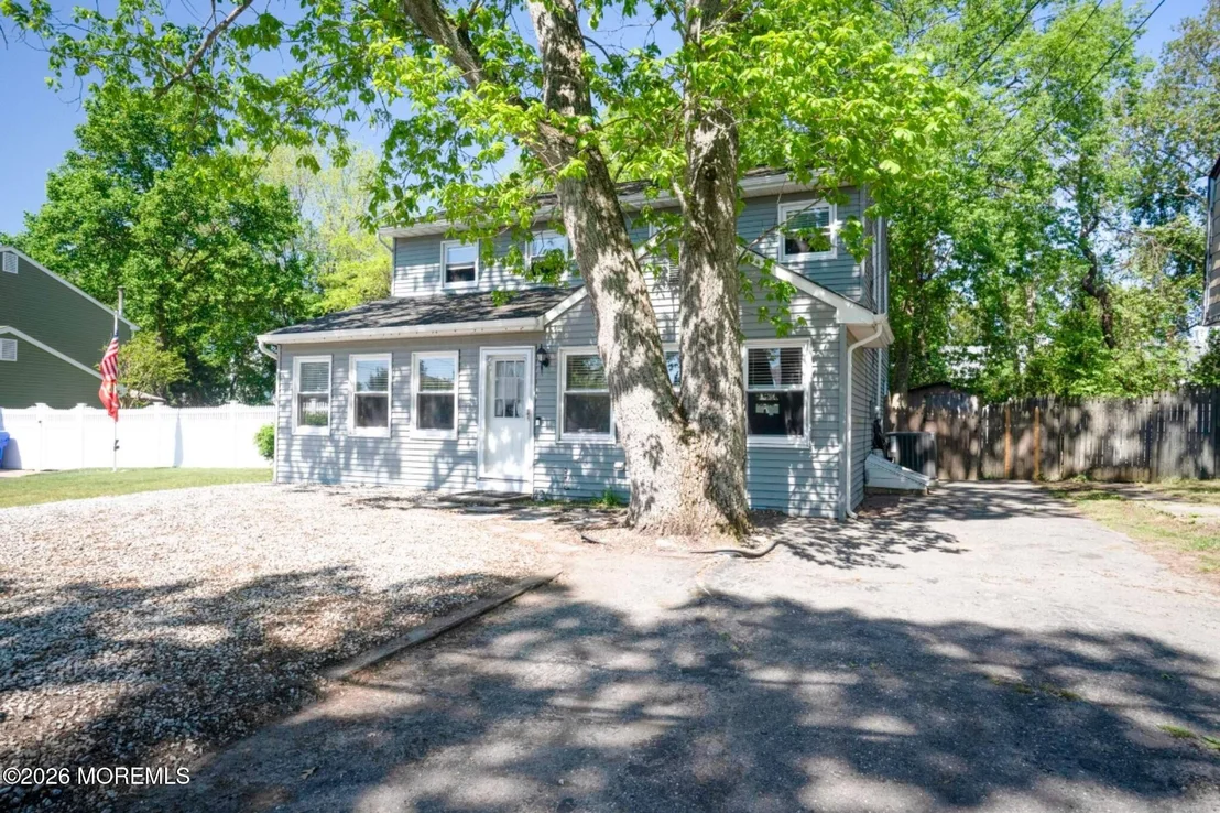 Photo of 710 Western Lane